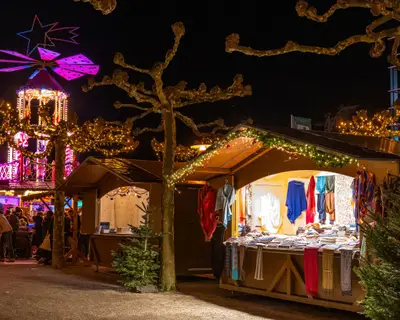 Weihnachtsmarkt Friedrichshafen & Klosterweihnacht Kloster Schloss Salem – Bild 1