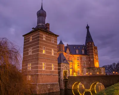 Advent auf Schloss Merode und in Valkenburg  – Bild 1