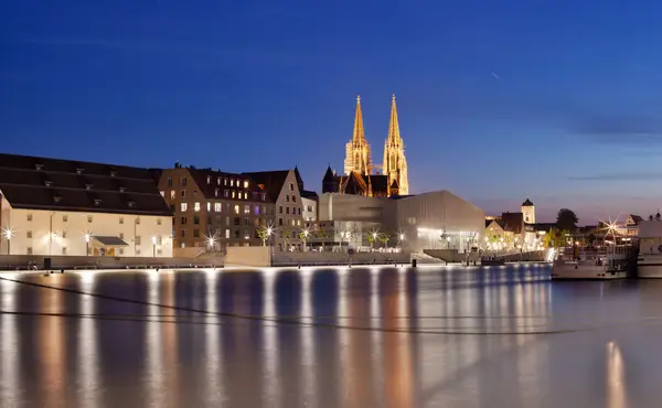 Bayernausstellung "Brennpunkt Bayern" in Regensburg