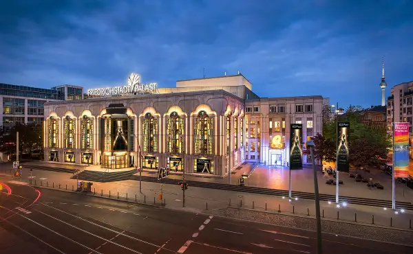 Berlin mit Friedrichstadt-Palast